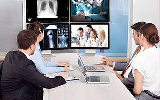 触沃触控一体机：远程医疗协同化的智能革新